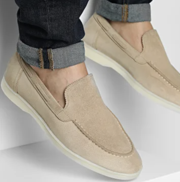 mocassins