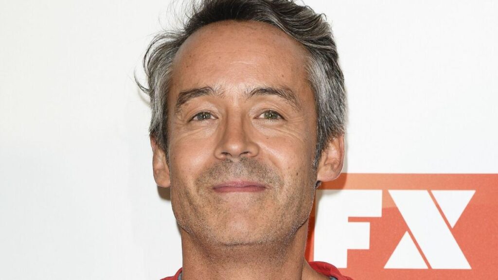 Portrait de Yann Barthès, animateur de Quotidien, évoqué dans son intimité de couple